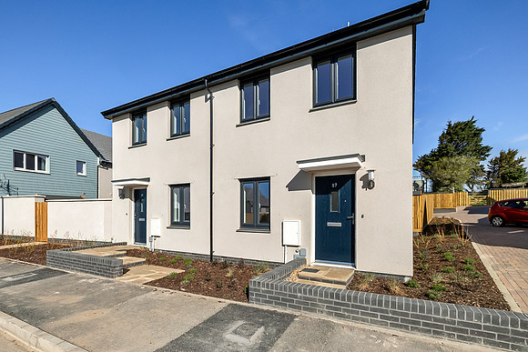 Bay View - Plot 440 - 17 Tithecott Way - Front - 0004