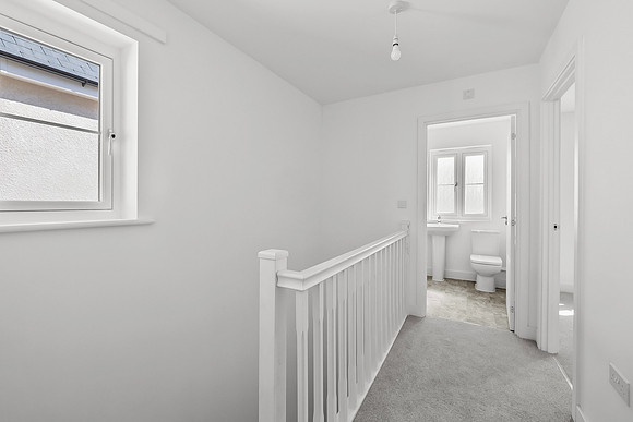 18 Buzzard Way - Hall - 0001