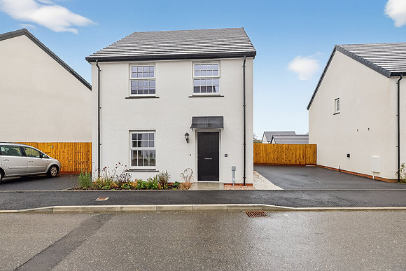 Plot 20 - 6 Lord Meadow - Front - 0003