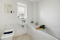 Plot 25 Molbrook - 4 Linhay Way - Bathroom - 0001