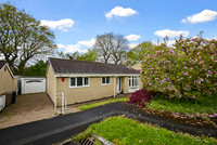 18 Bromhead Court