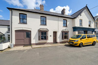 Worthy House