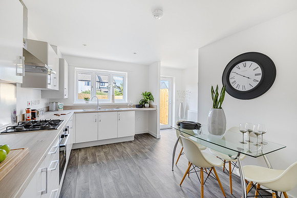 Bude - Plot 51 - 35 Dreys Road - Kitchen Diner - 23