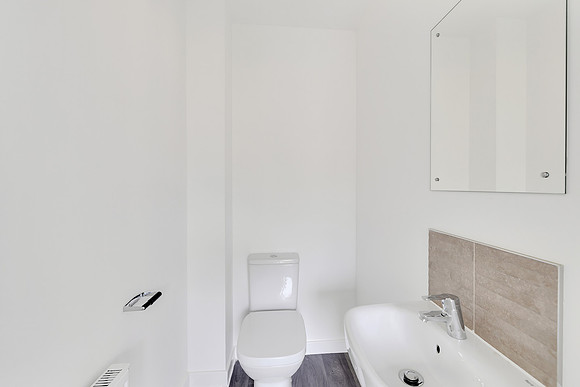 Bude - 27 Dreys Road - Plot 59 - WC - 15