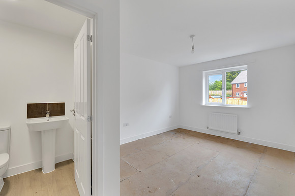 Taunton - 29 Merton Road - Plot 84 - Bedroom - 01