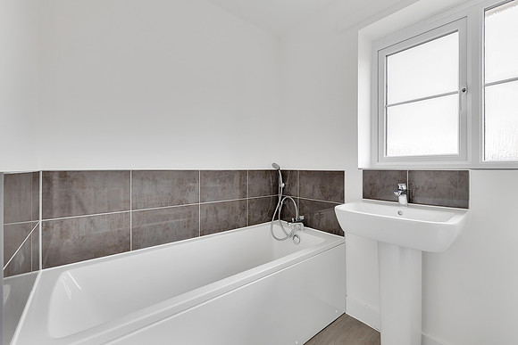 Taunton - 29 Merton Road - Plot 84 - Bathroom - 15