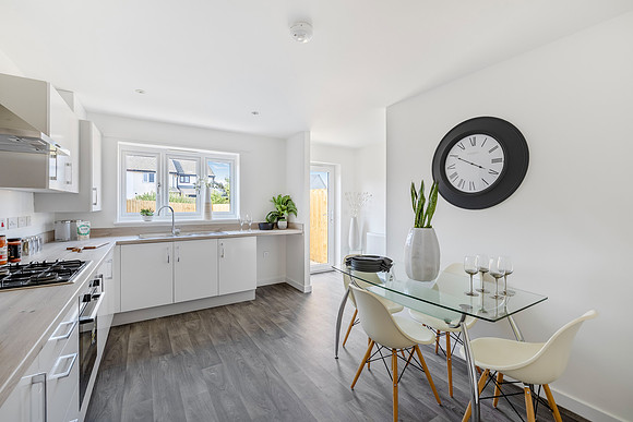 Bude - Plot 51 - 35 Dreys Road - Kitchen Diner - 24