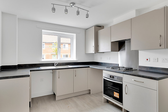 Taunton - 29 Merton Road - Plot 84 - Kitchen Diner - 23