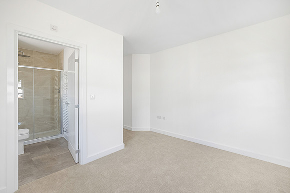 Oakleigh Gardens - Bedroom - 18