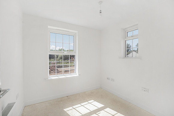 Oakleigh Gardens - Bedroom - 19