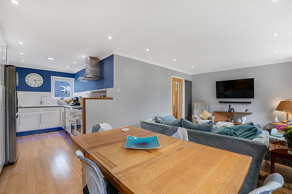 0022