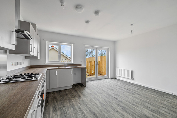 The Tors - Plot 182 - 39 Vixen Tor Road - Kitchen Diner - 0004