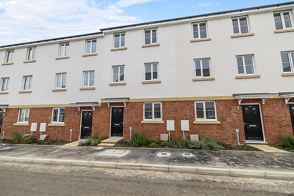The Tors - Plot 181 - 37 Vixen Tor Road - Front - 0002