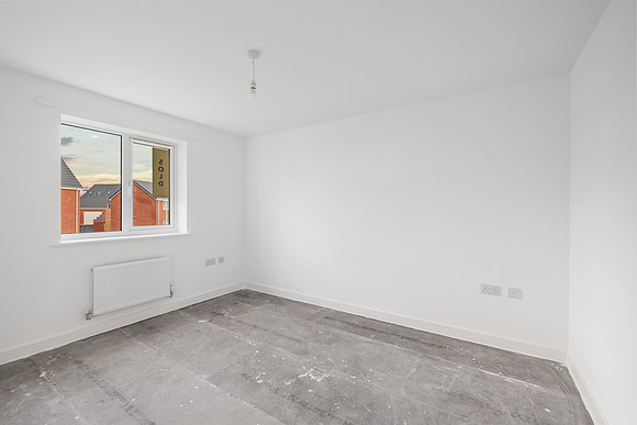 Newton Abbot - 43 Sovereign Road - Bedroom 2 - 01