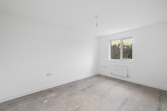 Newton Abbot - 43 Sovereign Road - Bedroom 3 - 02