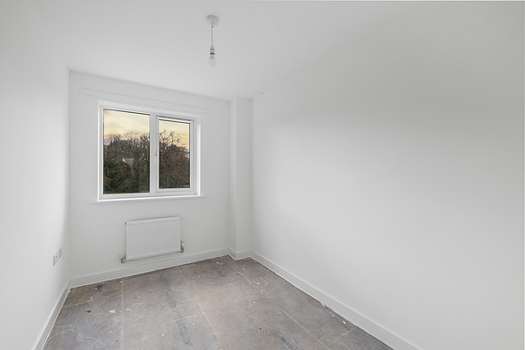 Newton Abbot - 43 Sovereign Road - Bedroom 4 - 02