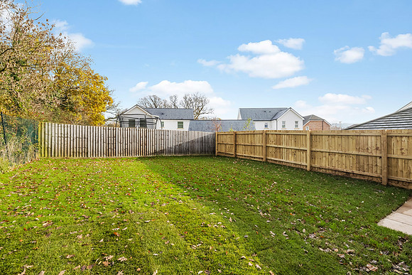 Oakleigh Gardens - Plot 60 The Hawthorn - Garden - 01