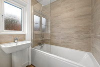 Plot 127 - 68 Merton Road - Bathroom - 03
