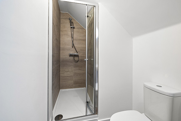 Plot 127 - 68 Merton Road - Ensuite - 02