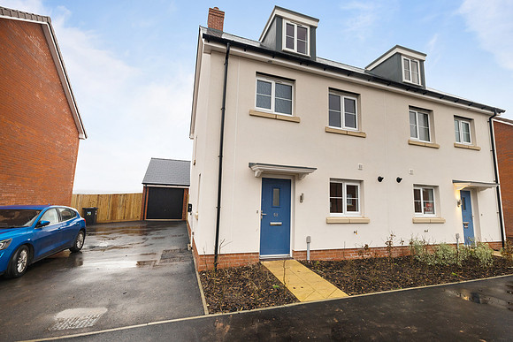Plot 127 - 68 Merton Road - Front - 04