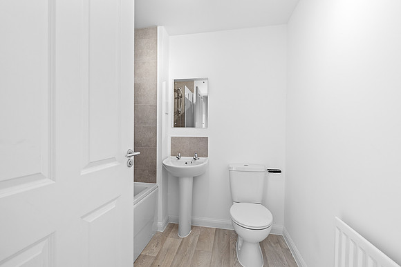 The Tors - Plot 213 - 6 Feather Tor Close - Bathroom - 02