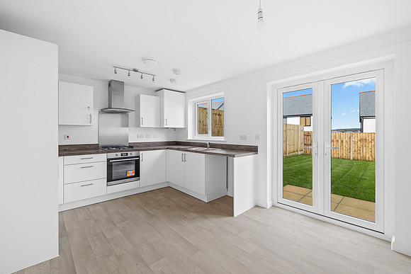 The Tors - Plot 213 - 6 Feather Tor Close - Kitchen Diner - 01