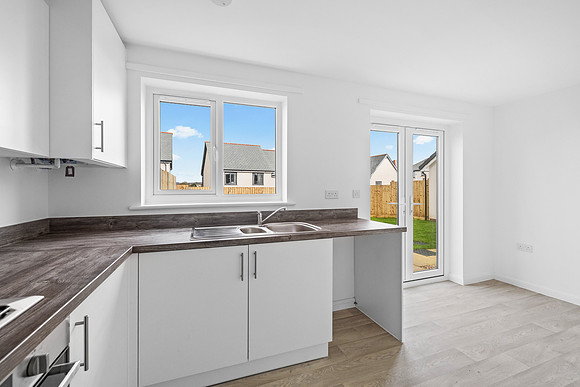 The Tors - Plot 213 - 6 Feather Tor Close - Kitchen Diner - 05