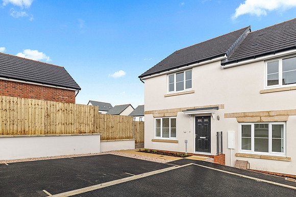 The Tors - Plot 215 - 4 Feather Tor Close - Front - 01