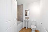 The Tors - Plot 216 - 3 Feather Tor Close - Bathroom - 01