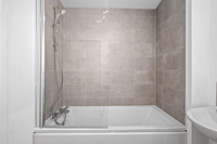 The Tors - Plot 216 - 3 Feather Tor Close - Bathroom - 03