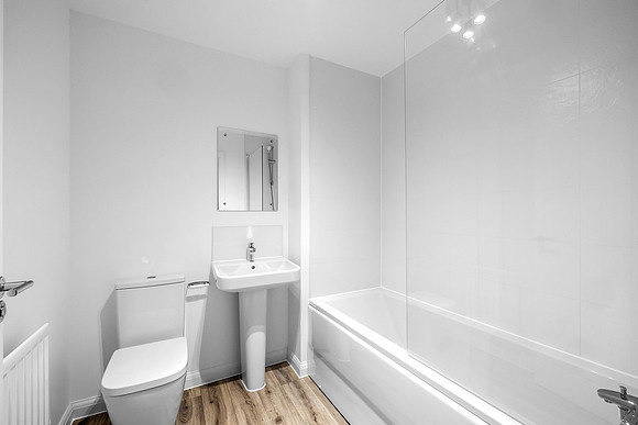 The Tors - Plot 181 - 37 Vixen Tor Road - Bathroom - 0001