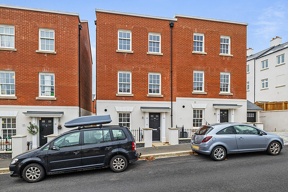 Plot 246 - 19 Pisces Street - Front - 0002