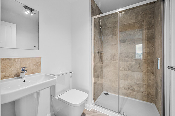 The Tors - Plot 183 - 41 Vixen Tor Road - Ensuite - 0001