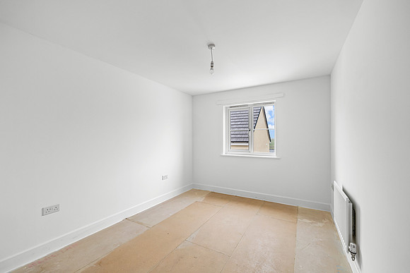 Plot 354 - 14 Goldfinch Park - Bedroom 1 - 02