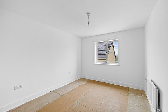 Plot 354 - 14 Goldfinch Park - Bedroom 1 - 03