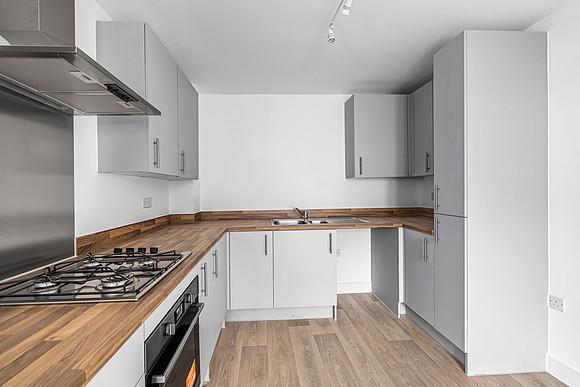 Plot 354 - 14 Goldfinch Park - Kitchen Diner - 07