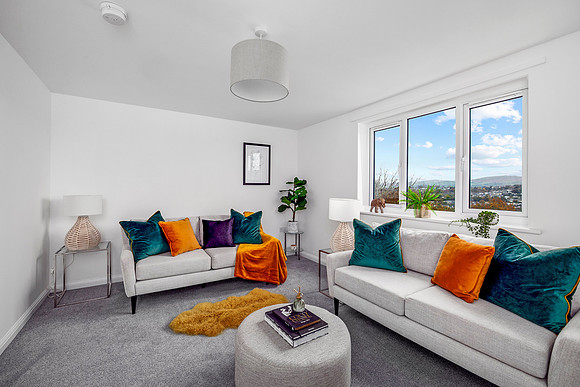 The Tors - Plot 180 - 35 Vixen Tor Road - Lounge - 0004