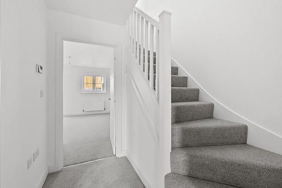 18 Buzzard Way - Hall - 0003