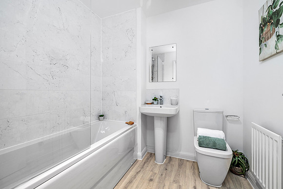 The Tors - Plot 180 - 35 Vixen Tor Road - Bathroom - 0001