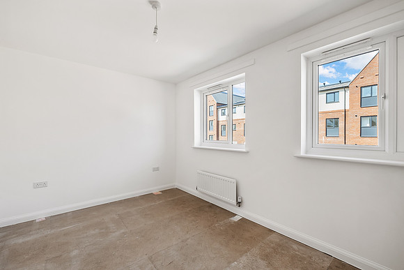 Plot 8058 Haldon Reach - 30 Villiers Road - Bedroom1 - 0003