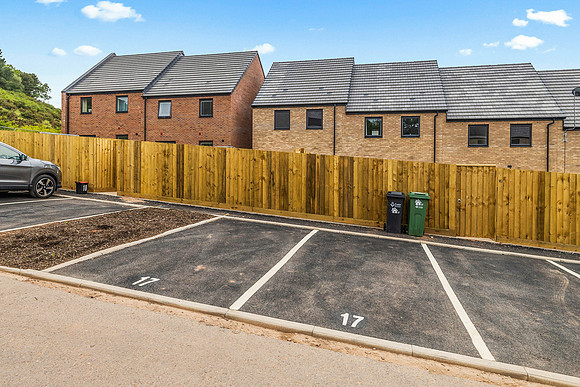 17 Stoney walk - Plot 136 - Car Park - 001