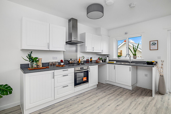 The Tors - Plot 180 - 35 Vixen Tor Road - Kitchen Diner - 0001