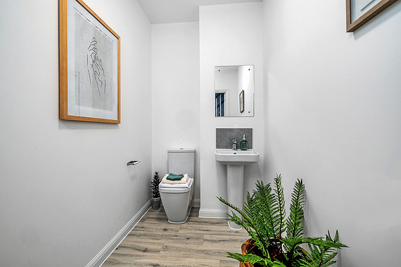The Tors - Plot 180 - 35 Vixen Tor Road - WC - 0001
