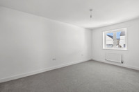 18 Buzzard Way - Bedroom 1 - 0002
