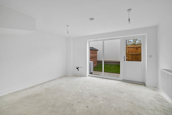 Sun Houses - Plot 51 - 10 Prudence Court - Lounge - 0001