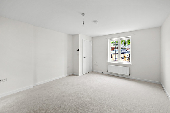 8 Alder Meadows - Plot 57 - Lounge - 002