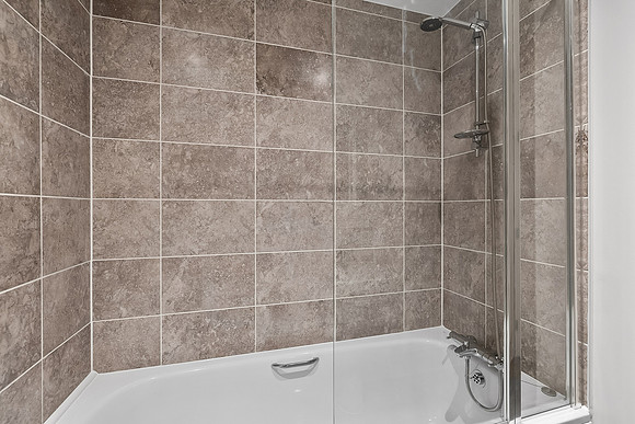 Plot 26 Primrose Meadows - Bathroom - 0003