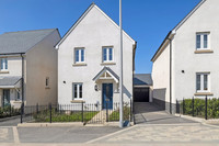 18 Buzzard Way - Front - 0002
